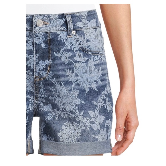 TIME and TRU Printed Denim Shorts With Pockets Size 14 Womens 5 Pockets New - Picture 4 of 11
